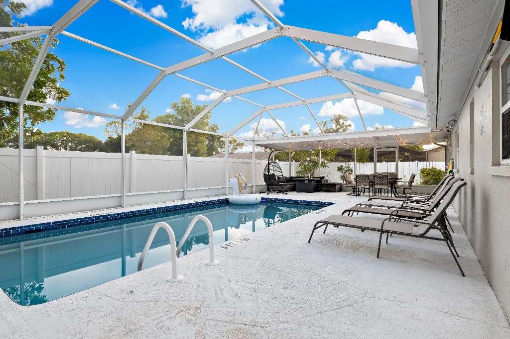Bradenton Florida Bungalow — photo 18